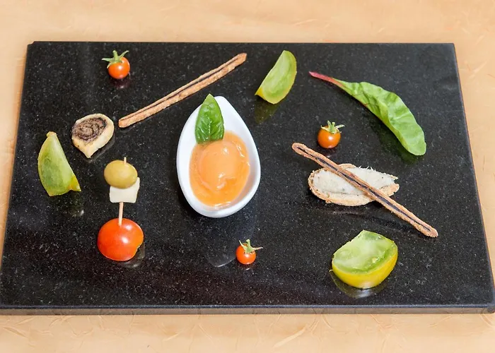 Le Clos Champel Hotel Restaurant Logis
